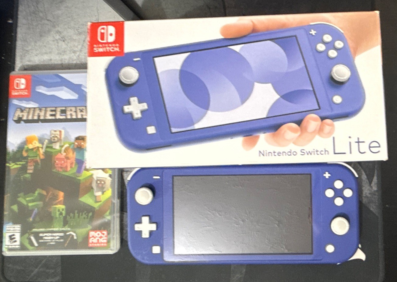Nintendo Switch Lite Blue Handheld Console 32GB 720p Wi-Fi Region