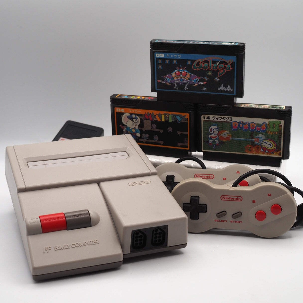 Nintendo New Famicom Console System HVC-101 + Namco Arcade Mix Games SET Tested