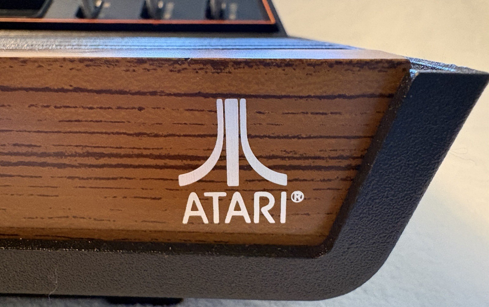 TESTED Atari 2600 Full Bundle: Sixer Console, 20 Games, 4 Controllers – Video