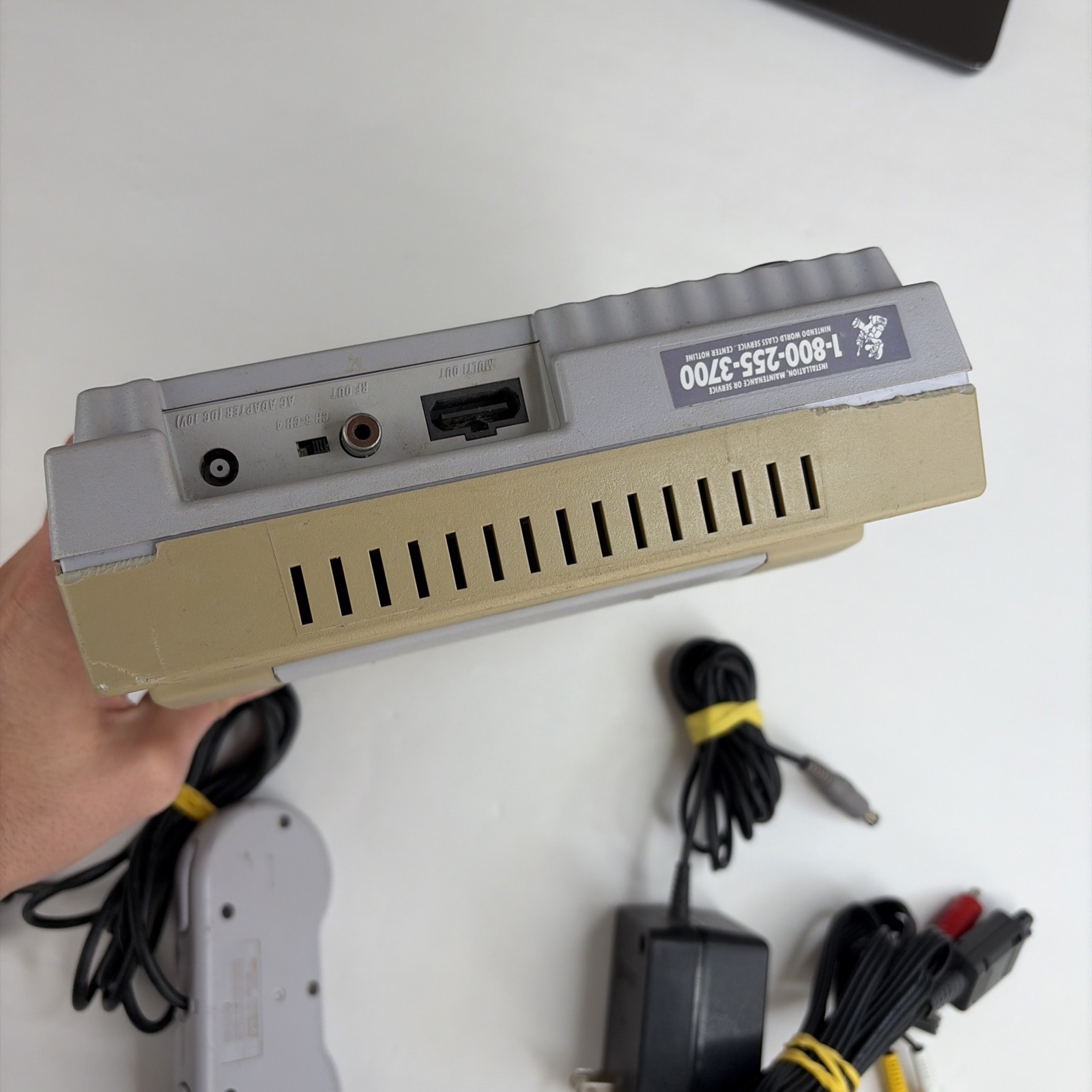 Super Nintendo Entertainment System Bundle: Console, Cords and Controller