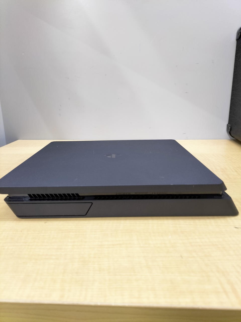 PS4 Model CUH 2200AB01 SONY