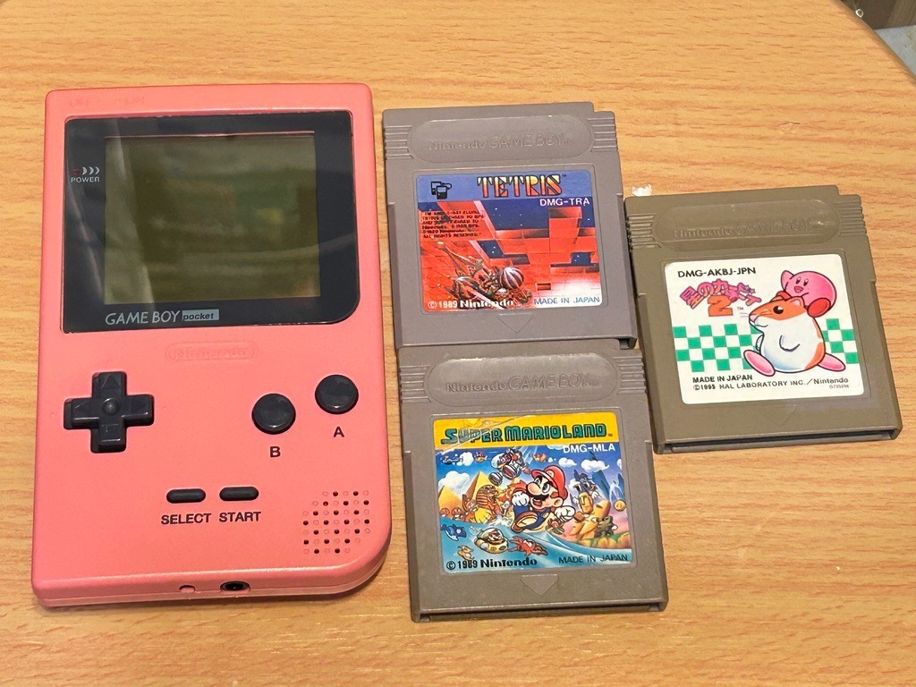 Nintendo Game Boy Pocket Pink Console MGB-001 + Tetris Mario Land Kirby 2 Bundle