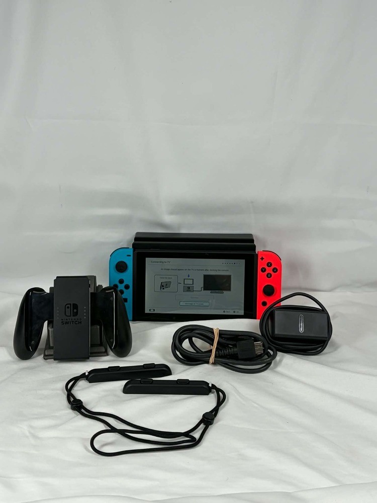 Nintendo Switch model HAC-001(-01) with accesories SPB JA-367969