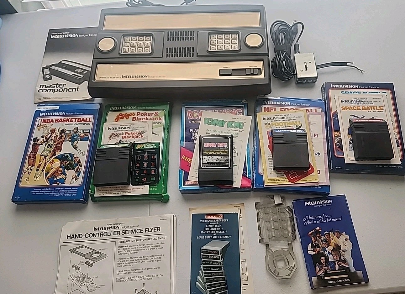 Vintage 1981 Mattel Intellivision Console 2609 With Games Manuals Lot