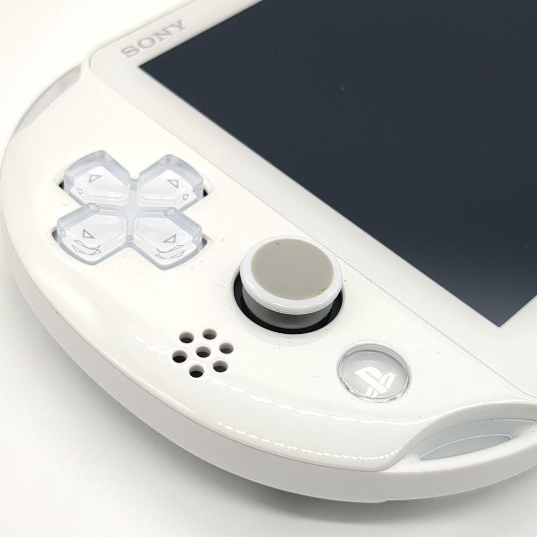 Excellent Condition PS Vita Wi Fi Model White PCH 2000 ZA12