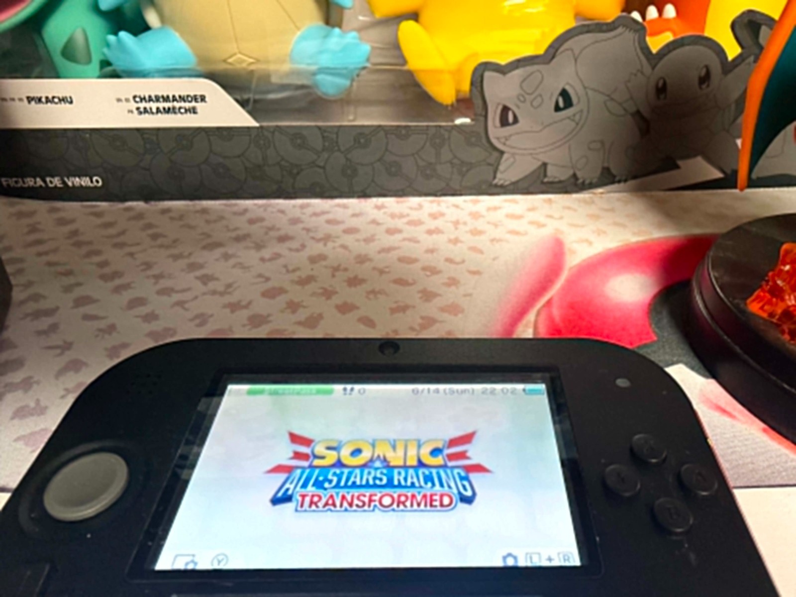 Nintendo 2DS Launch Edition Crimson Red Handheld System Red/Black Used Tested