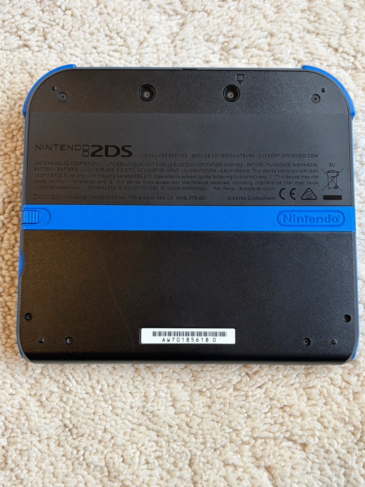 Nintendo 2DS Launch Edition Blue and Black Handheld System – Black/Blue