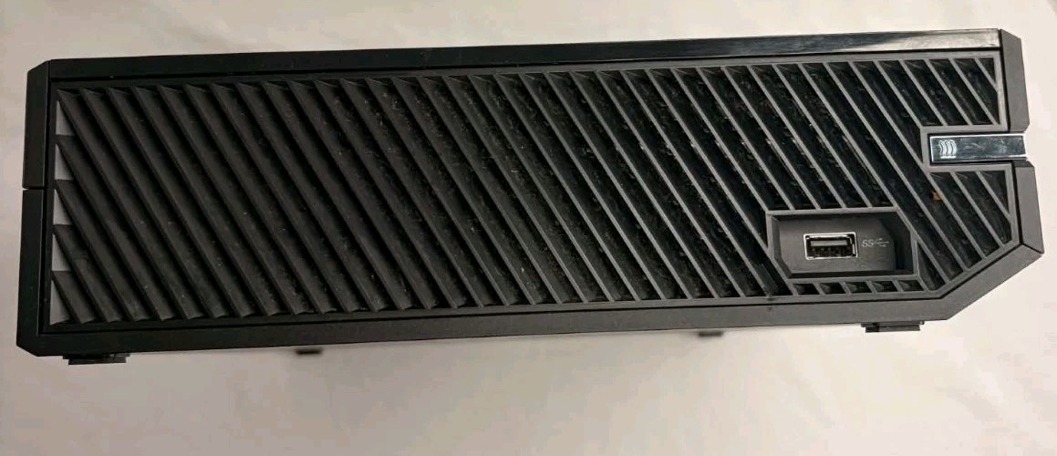Microsoft Xbox One 1540 (Model 1540) 500GB Video Game Console – Black (Read)