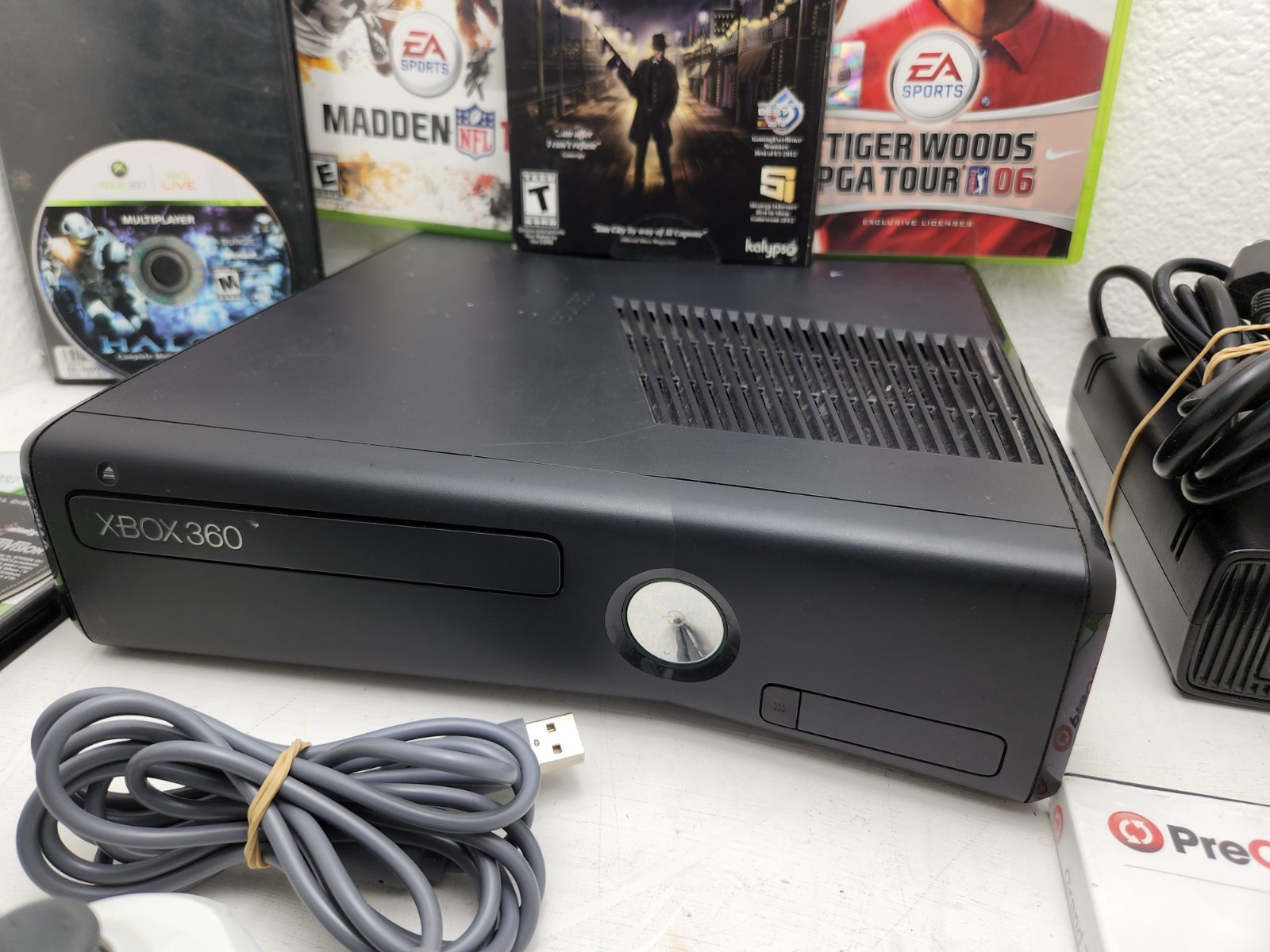 Microsoft xbox 360 slim console bundle w/ 6 games – Fully Tested