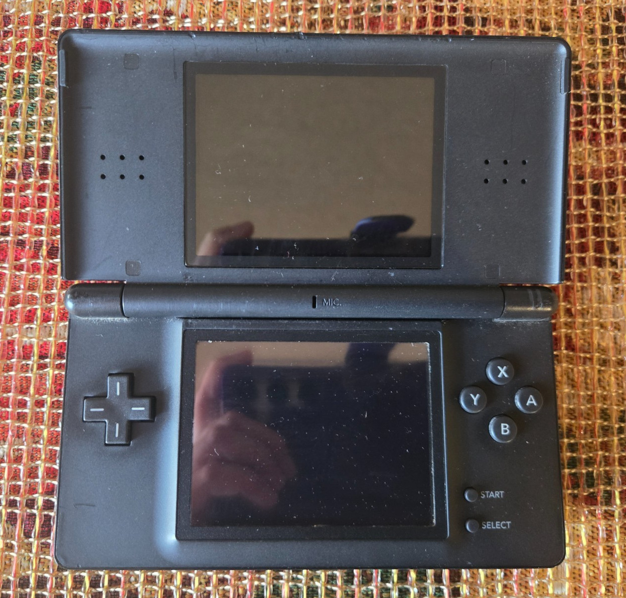 Nintendo DS Lite Console Black With Games, Charger & Stylus TESTED