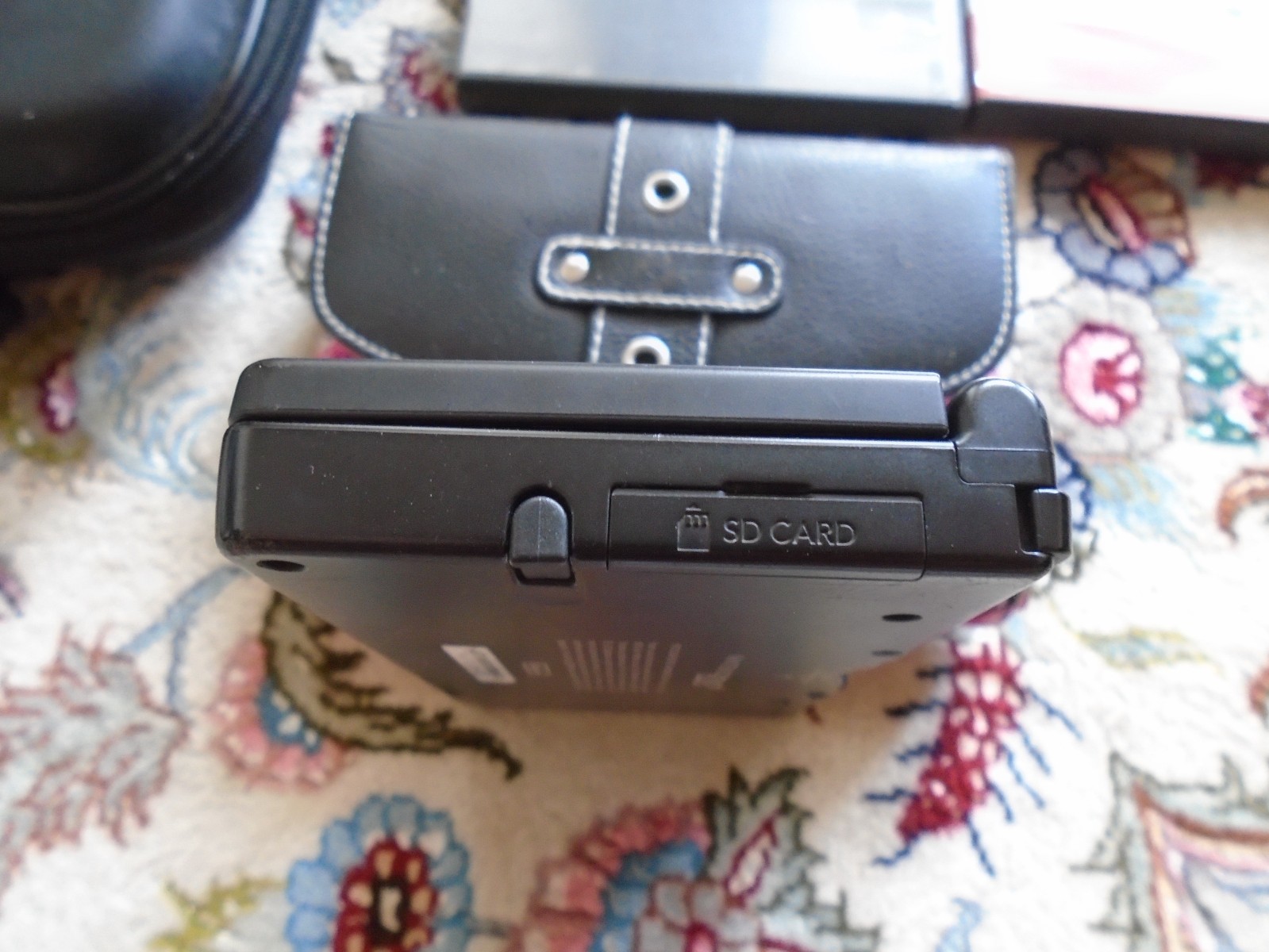 SEMI-WORKING Nintendo DSi Black Console with lots of games FOR REPAIR READ USA