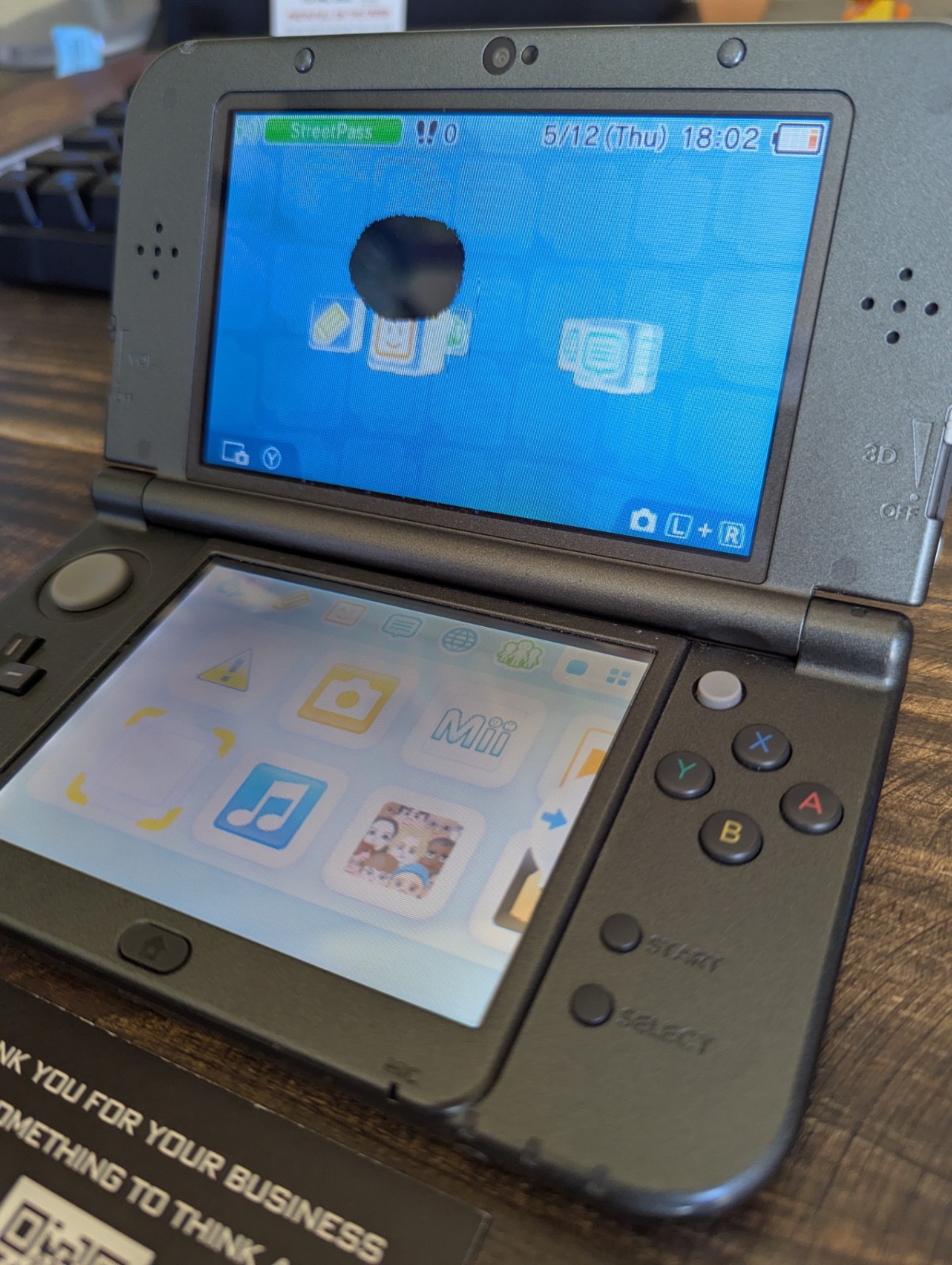 Nintendo New 3DS XL Black Console Dead Pixel Spot