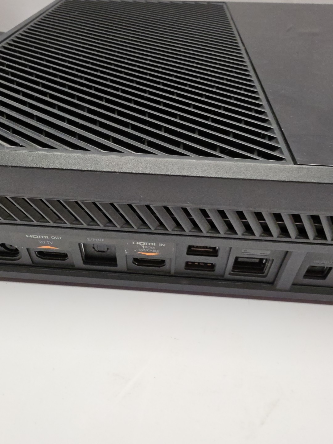 Xbox One 1540 Black Console with Power Supply 500 GB