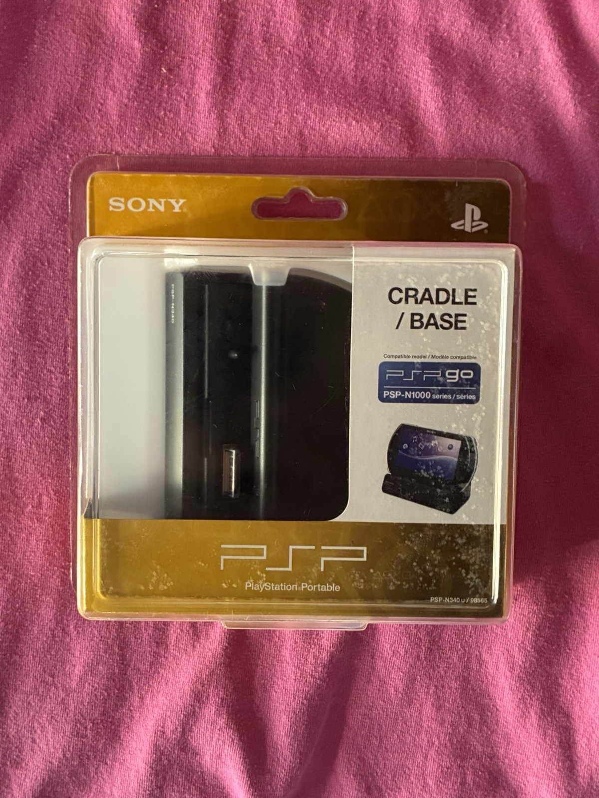 Sony PSP GO PlayStation Portable Cradle Dock Base OEM PSP-N340 New Sealed