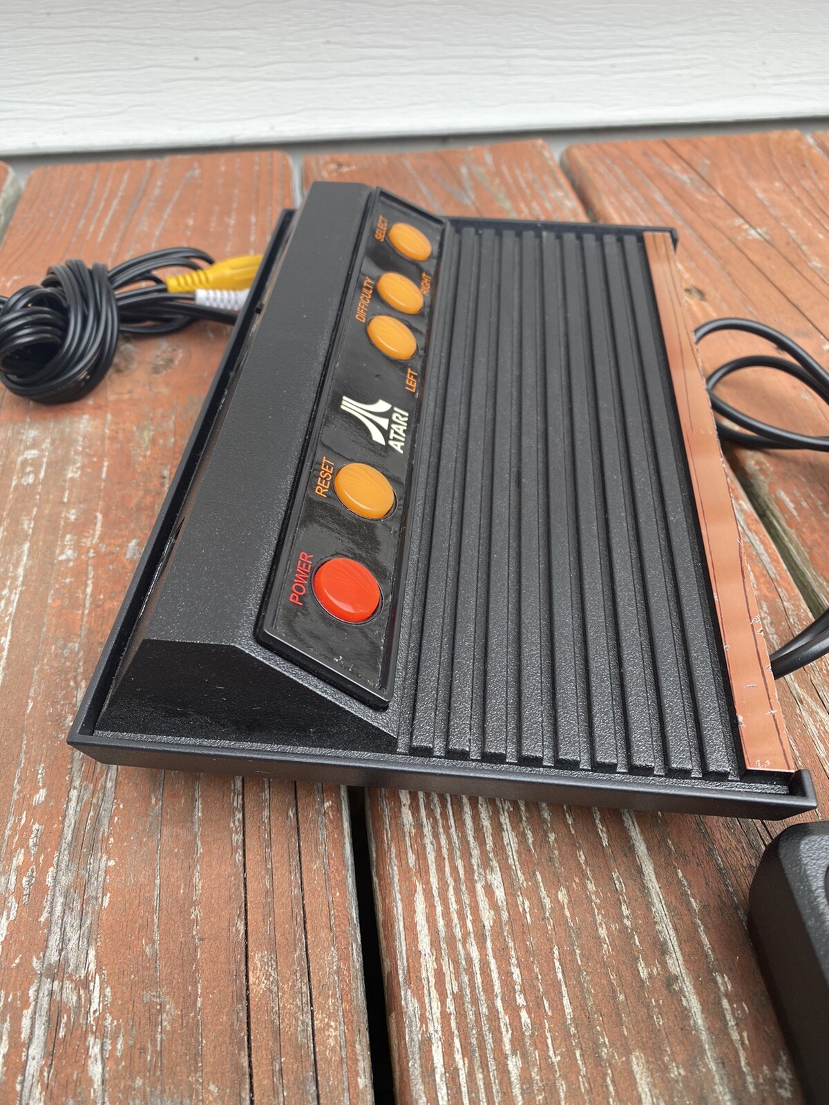 Atari Flashback 2 Console w/ Controllers And Wires Works Great Plug N Play Game