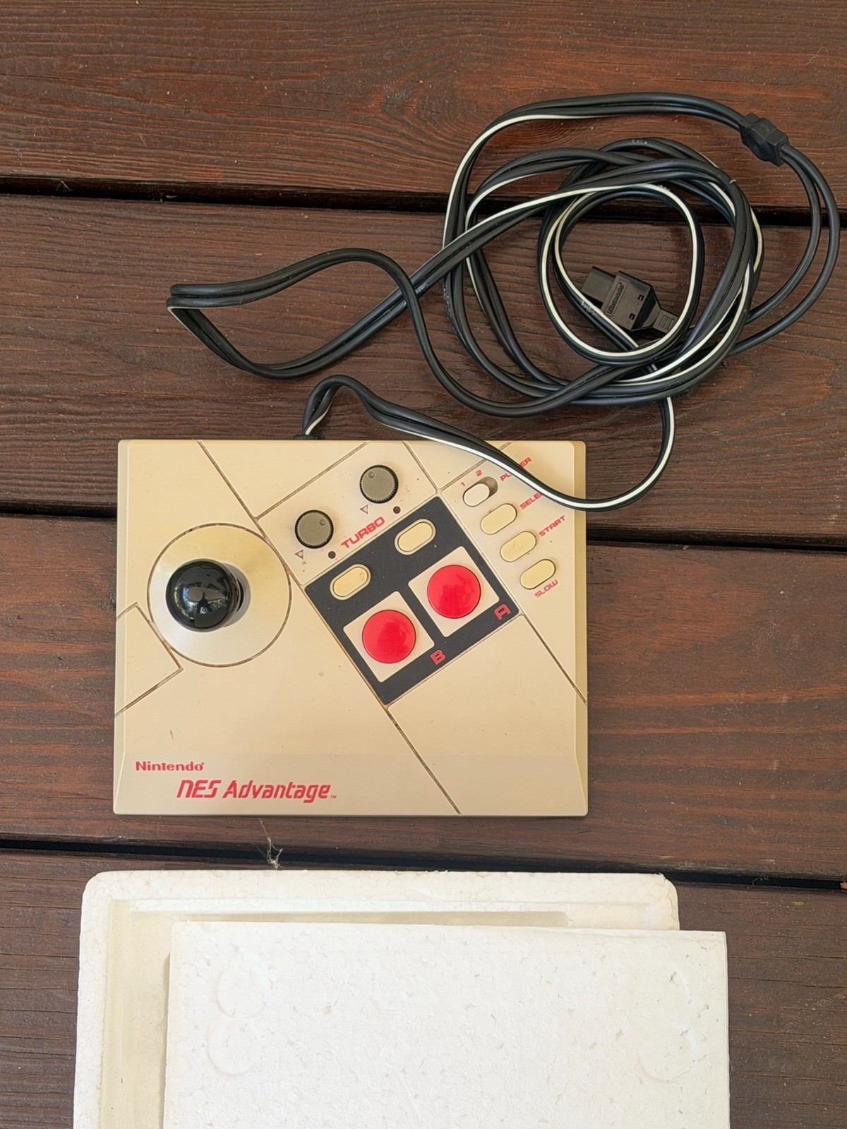 1988 Nintendo NES Action Set Console w/ Box-Controllers-Gun-Adv Remote & 7 Games