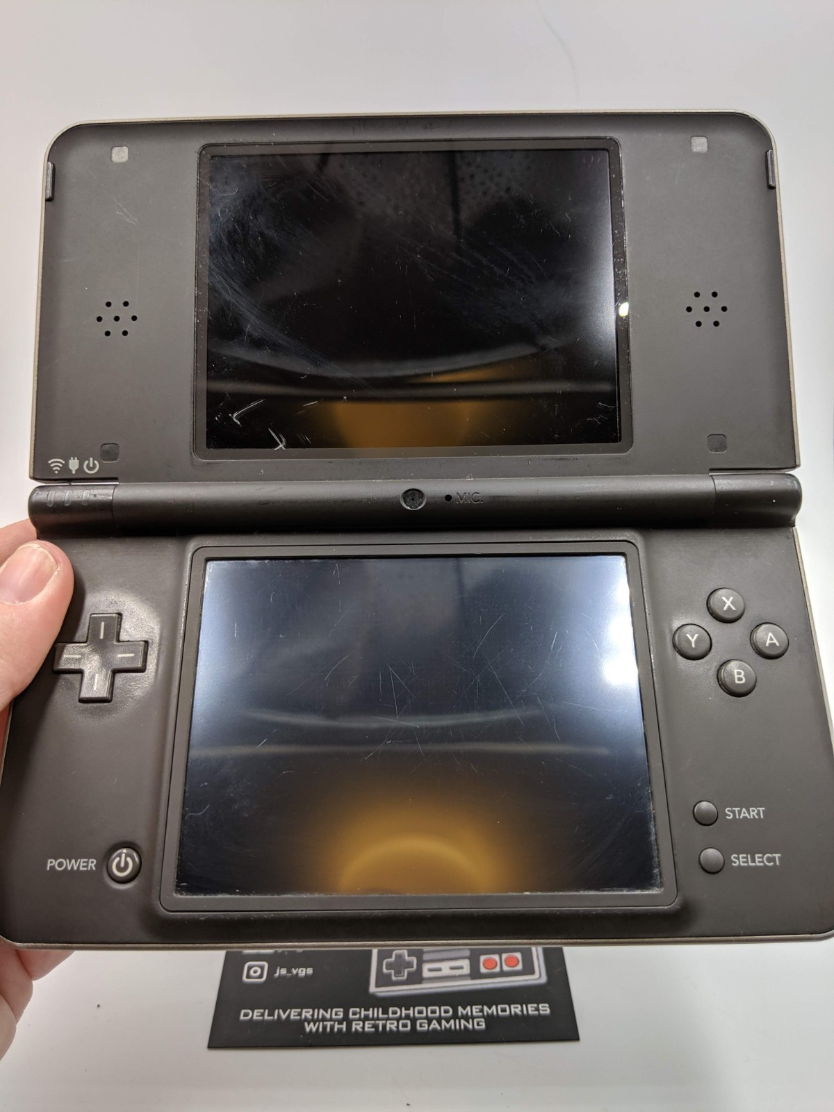Nintendo DSi XL Bronze Handheld System – Bronze