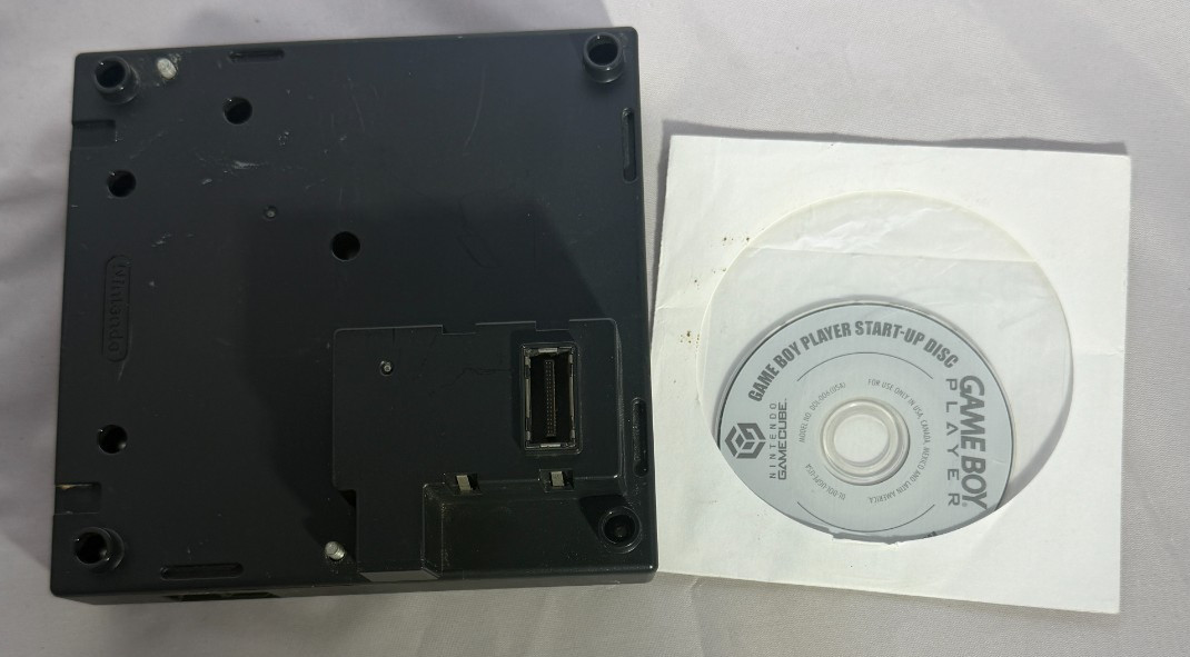 Game Cube Game Box Player Disc and Adaptor