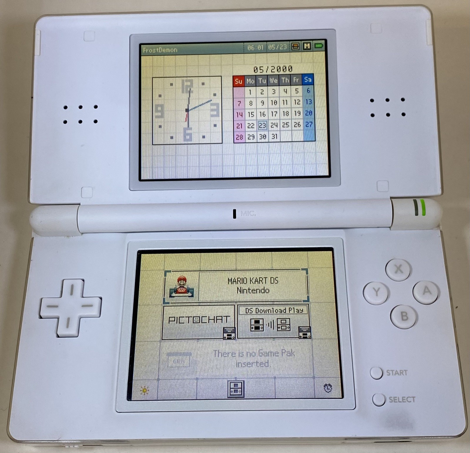 Nintendo DS Lite Polar White w/ Charger, Stylus, and Slot-2 Dust Cover