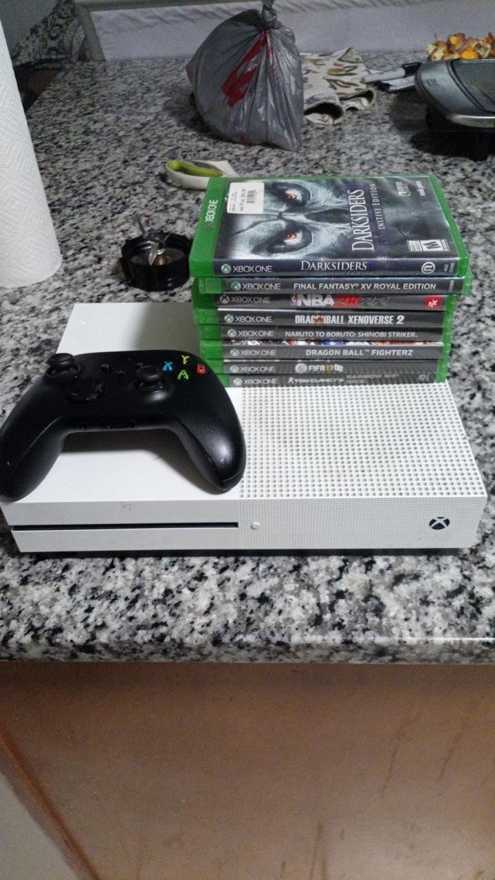 Microsoft Xbox One White With Black Controller And Games