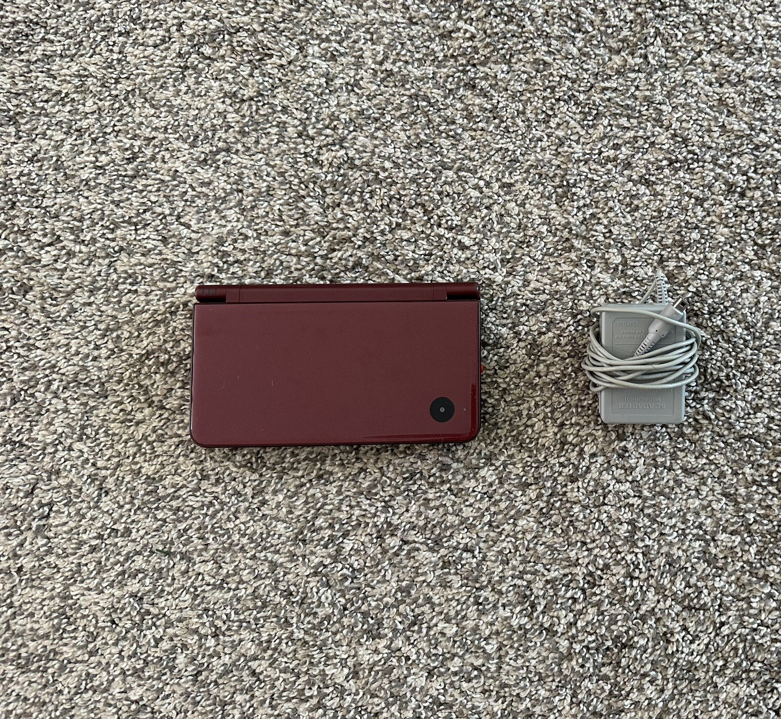 Nintendo DSi XL Burgundy Handheld System (READ DSC)