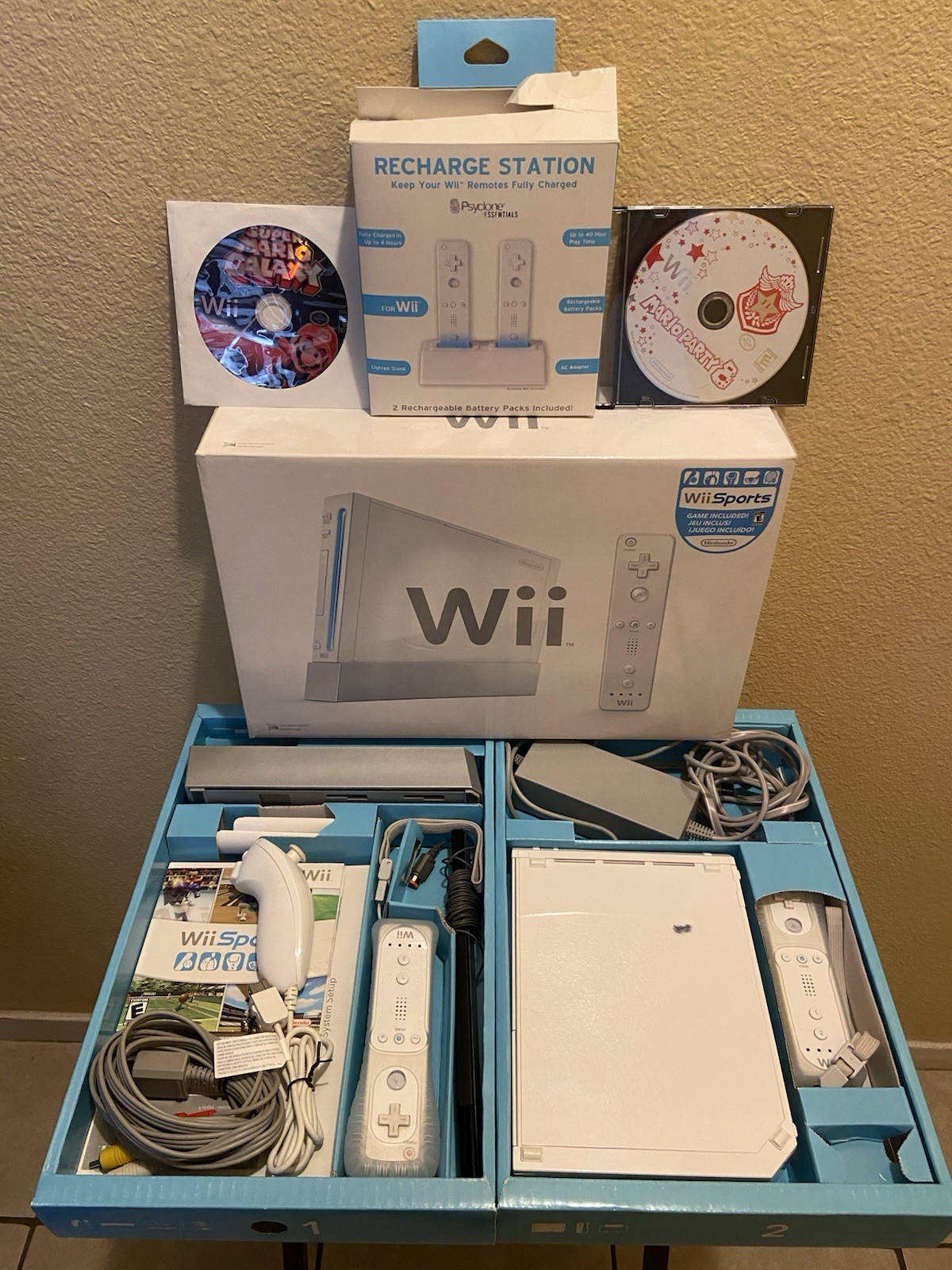 Nintendo Wii (Complete In Box Console, 2006) W/ Wii Sports & Other Games