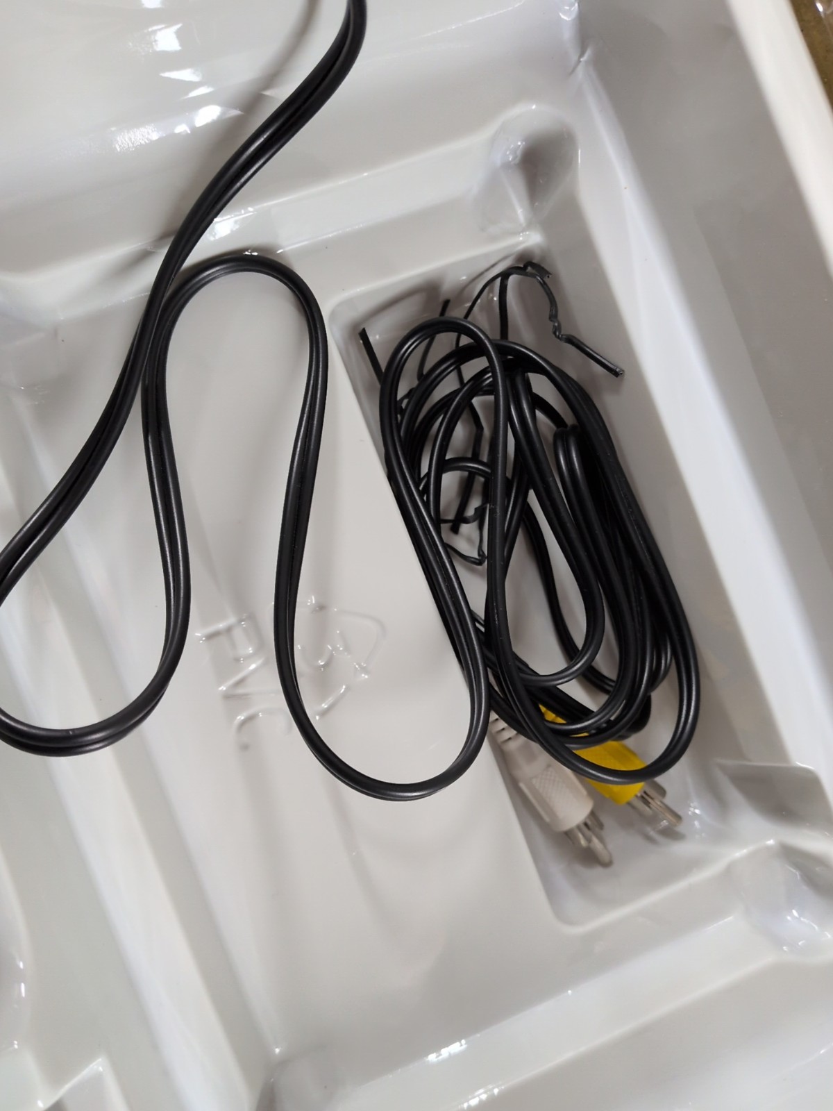 Atari Flashback 2 Console System Complete in Box Tested Working