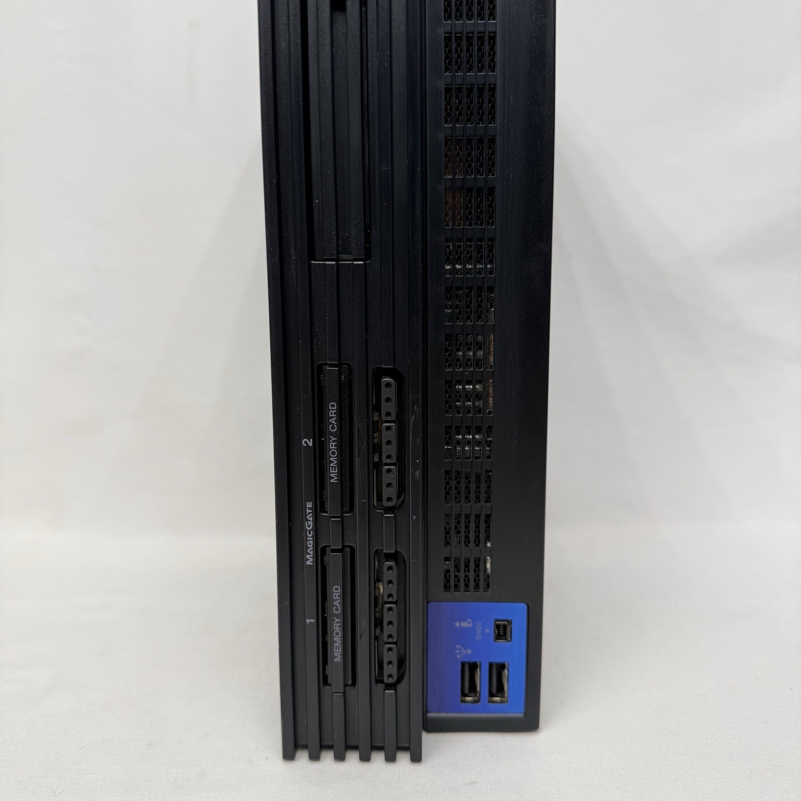 Sony PlayStation 2 PS2 Fat Console (SCPH-30001) w/ OEM AV & Power Tested