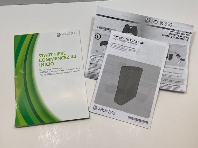 Xbox 360 S 4GB Bundle w/ Original Box, 2 Controllers, 13 Games, Tested Working