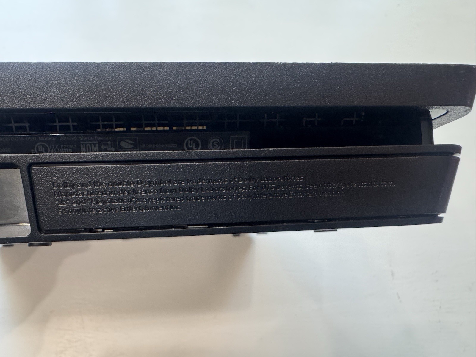 Sony PlayStation 4 Slim 1TB PS4 Console 2215B ***READ*** Firmware 11.02