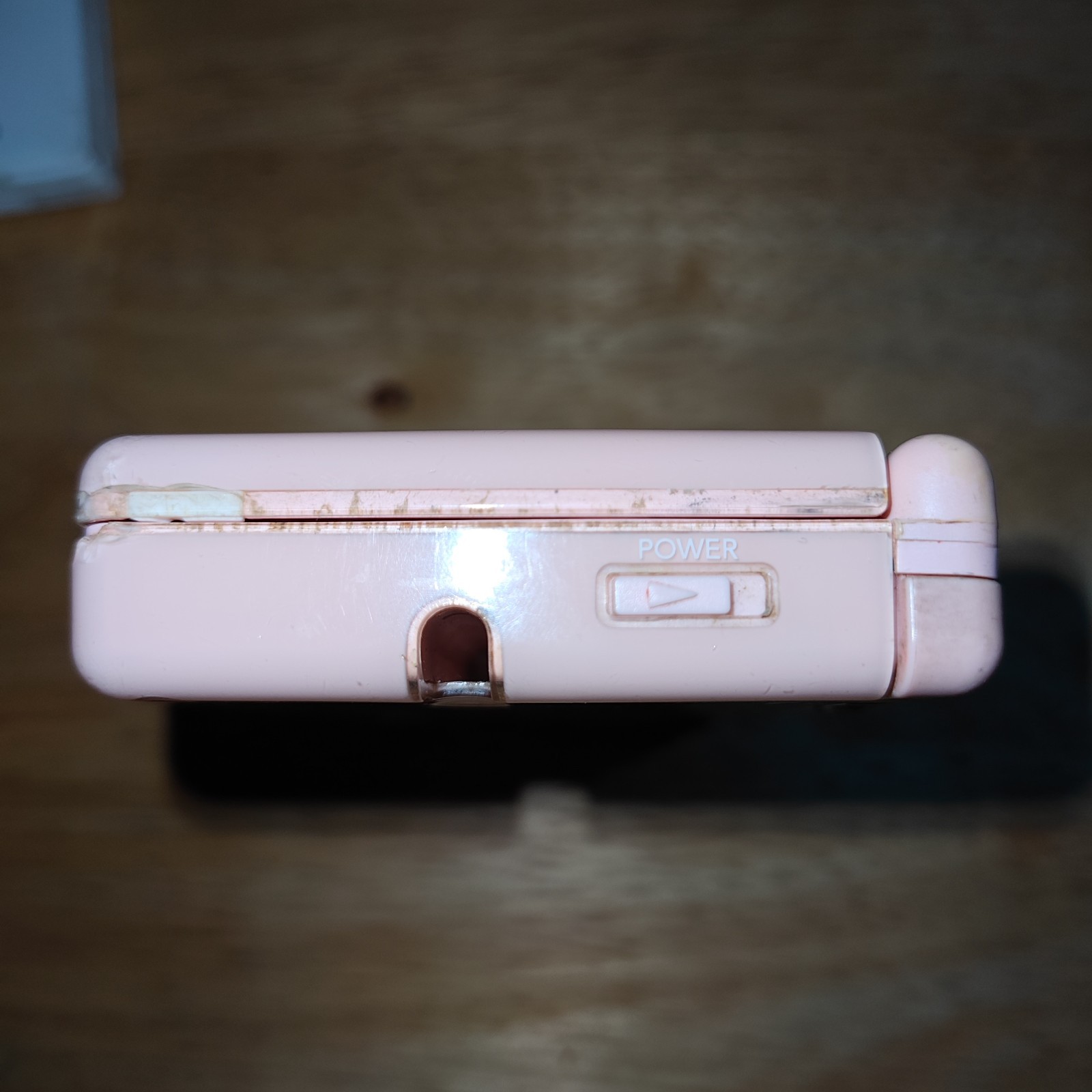 Nintendo DS Lite – Coral Pink Read Description