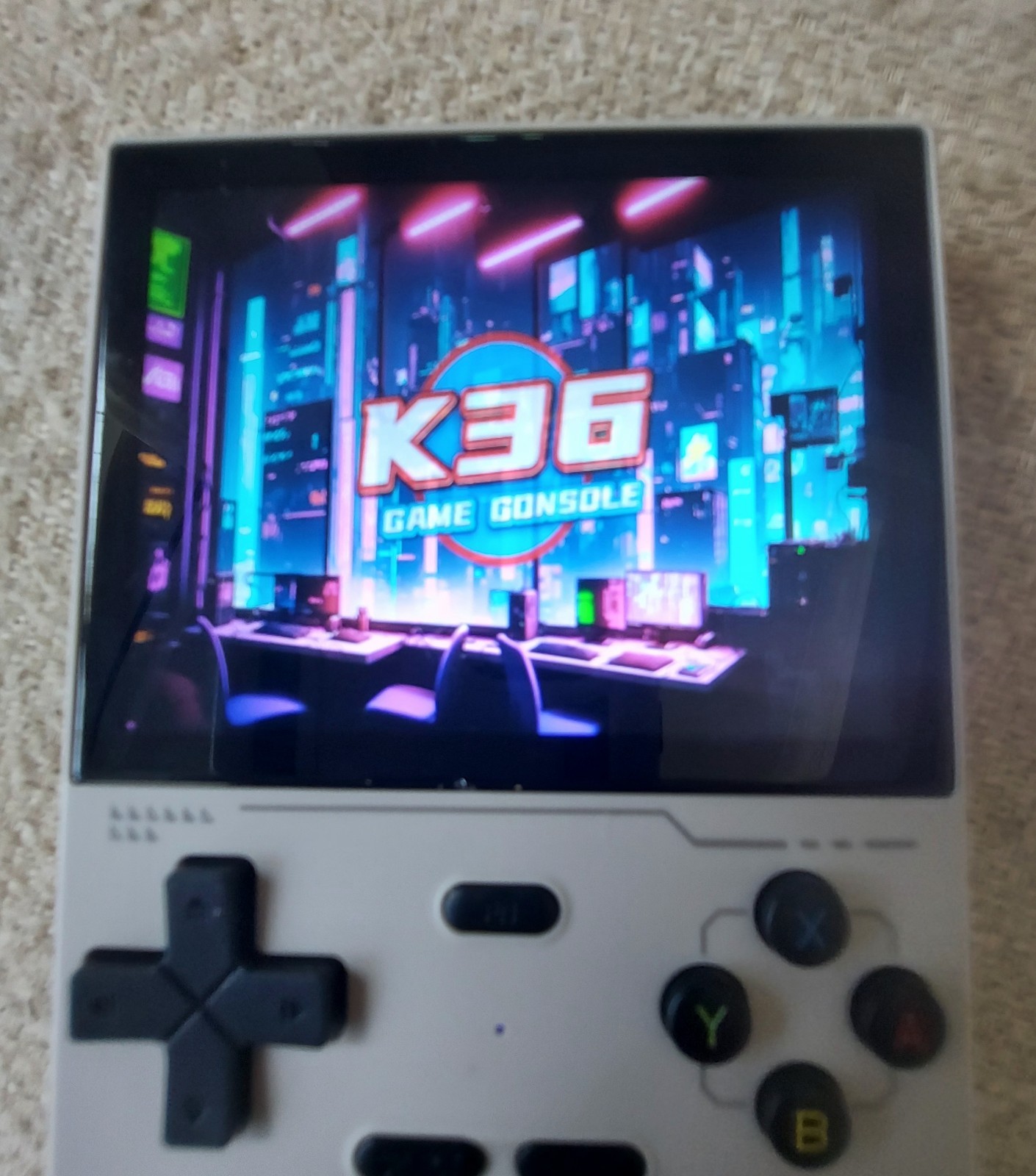 K36 Retro Handheld Video Game Console Loads of Retro Games Beige W/64GB Card.