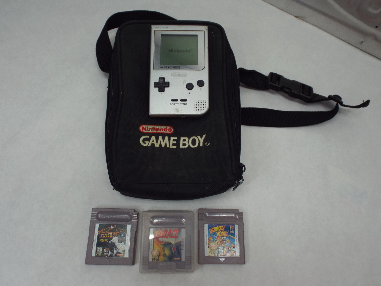 Nintendo Game Boy Pocket Console MGB-001 Tetris Donkey Kong F-1 Racing Baseball
