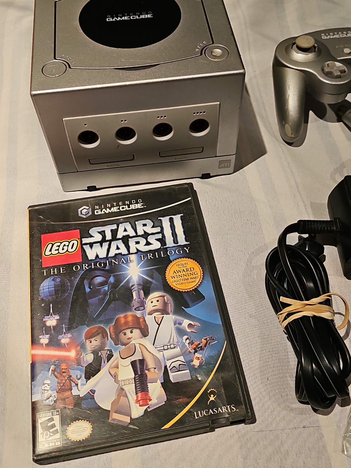 Nintendo GameCube DOL-101 Gaming System Console w/ Controller & Star Wars II F/s