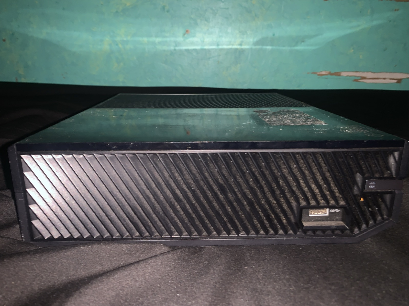 Microsoft Xbox One 500GB Console – Black (5C5-00025)