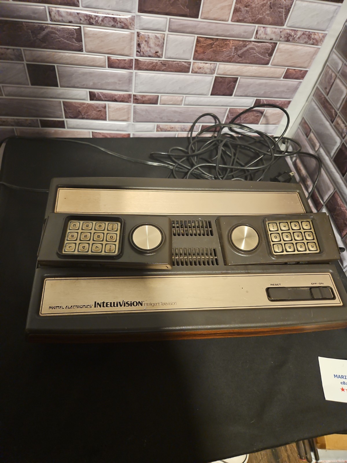 Mattel Intellivision 1979 Console Model 2609 Dual Controller Powers Up