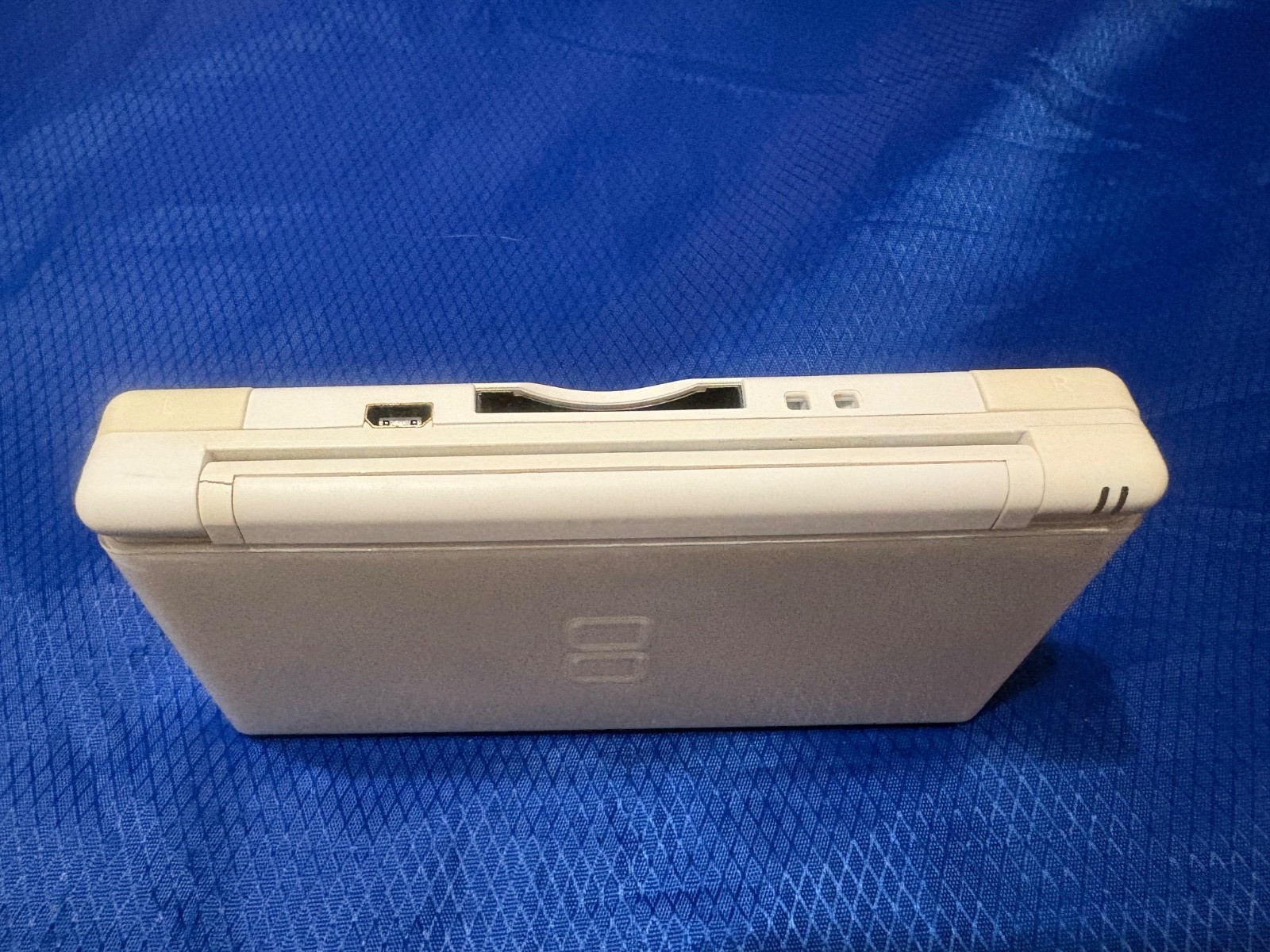 Nintendo DS Lite Handheld Console – Polar White tested and working
