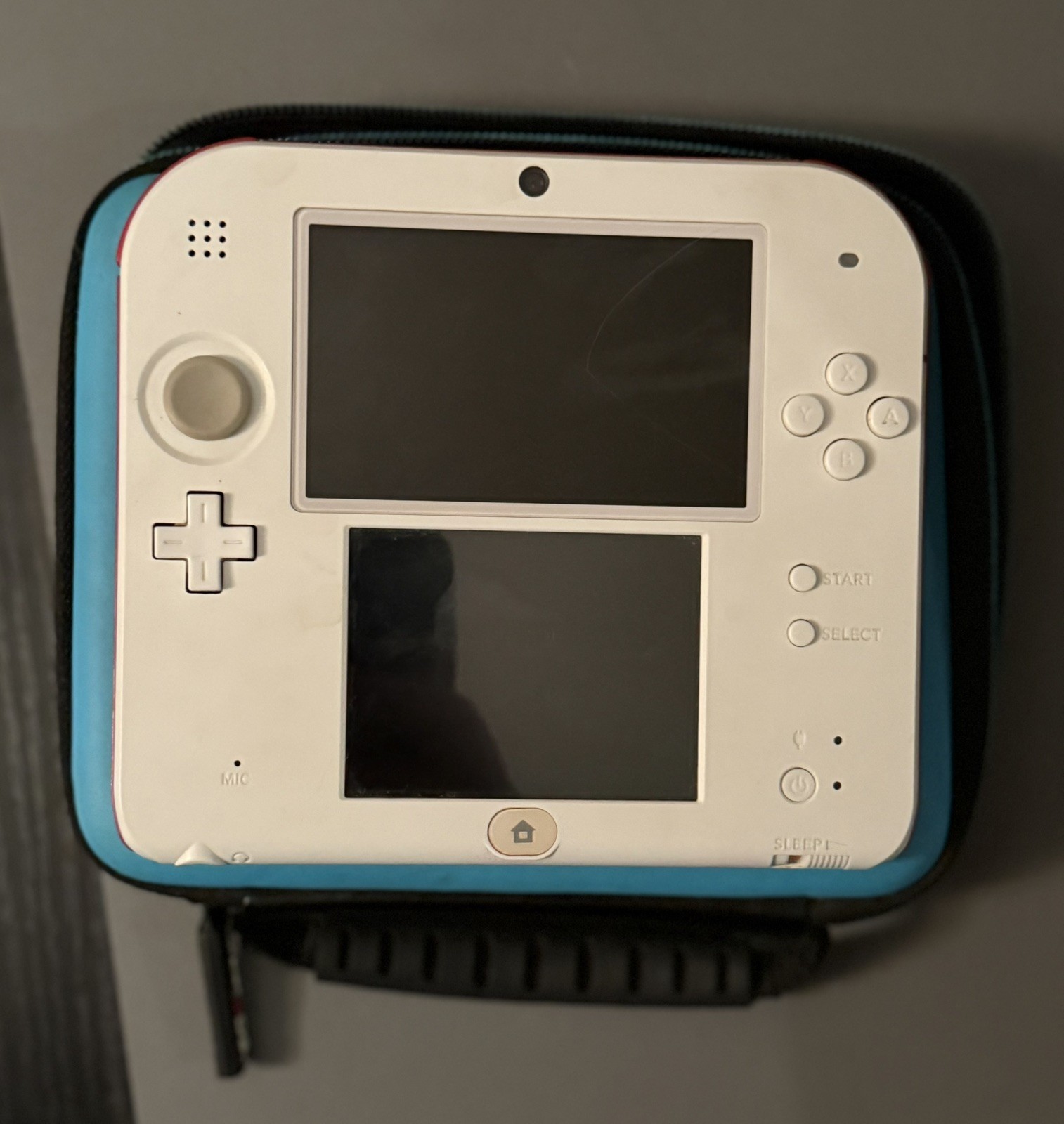 Nintendo 2DS Scarlet Red Console W/ Super Mario Bros. 2 Pre-installed *READ*