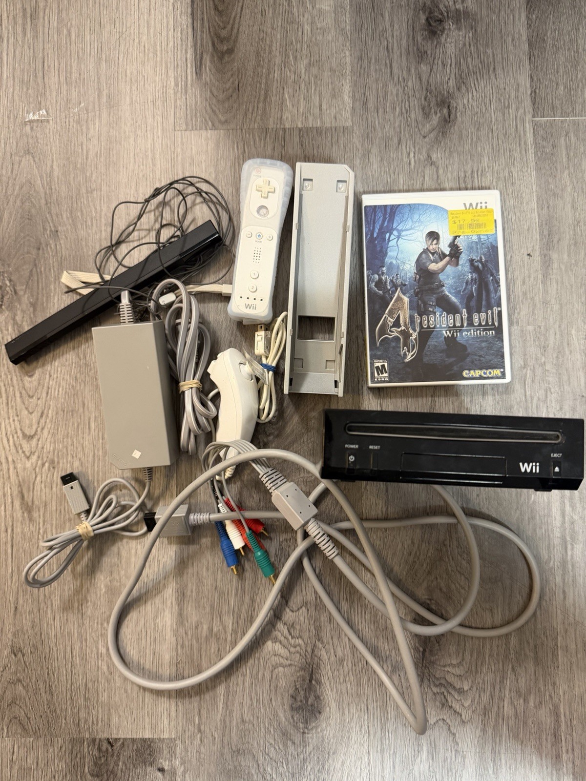 Nintendo Wii With Resident Evil + Black Console
