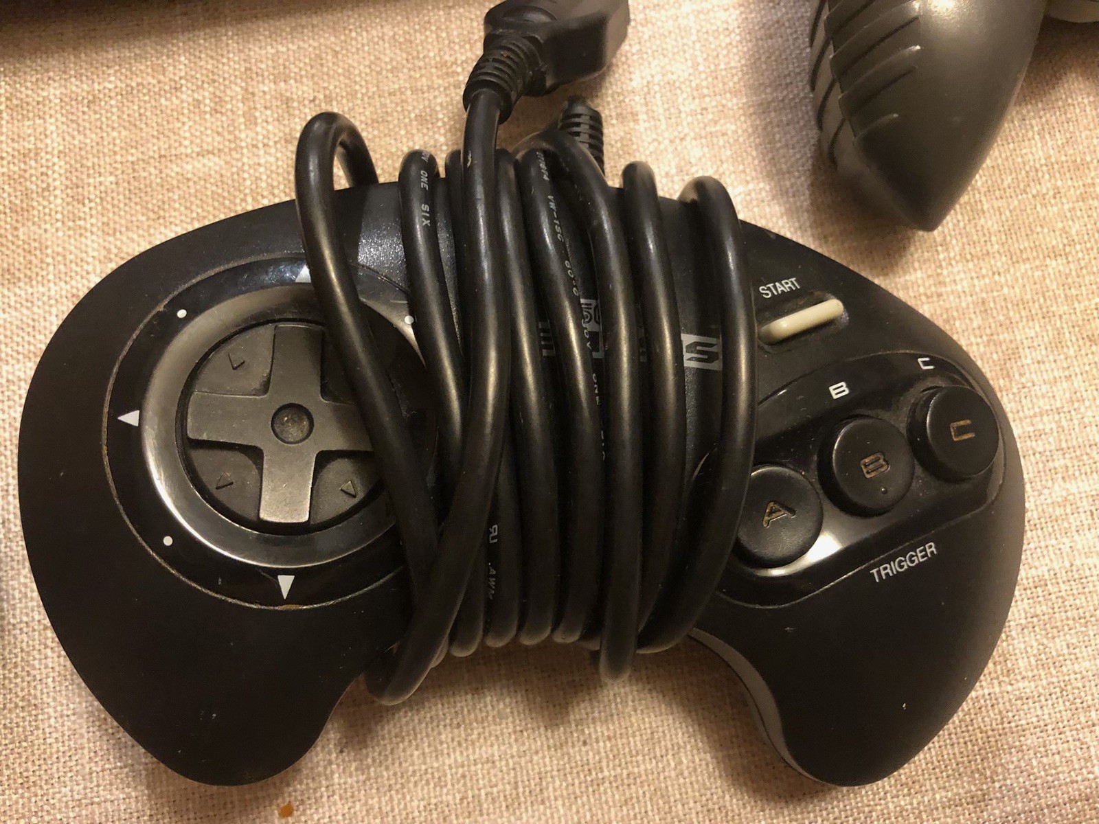 Sega Genesis Model 1 – 4 CONTROLLERS & 3 Football Games