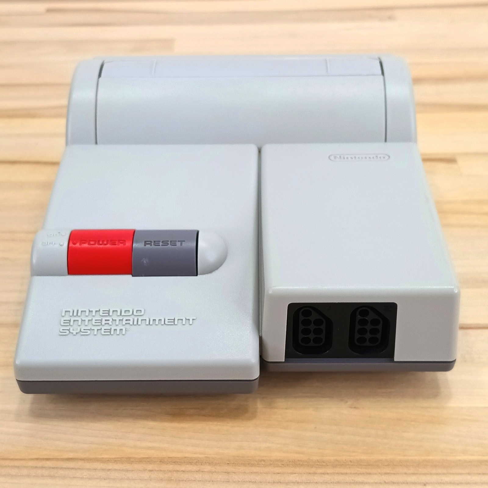 Nintendo NES Console Control Deck NES-101 Top Loader Gray *CONSOLE ONLY* Tested