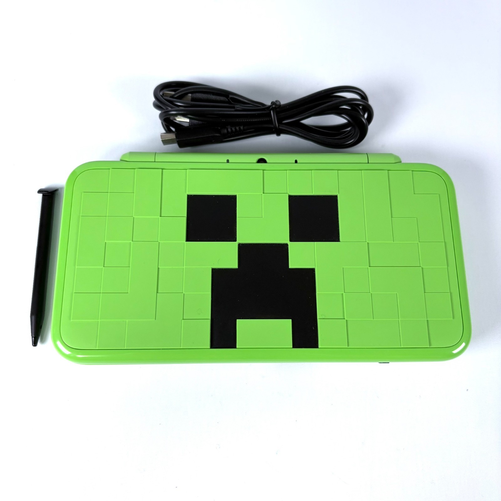 new Nintendo 2DS LL Minecraft Creeper Edition Video Game Console NTSC-J Japan