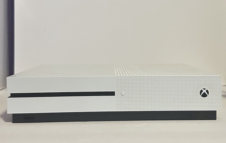 Microsoft Xbox One S 365gb