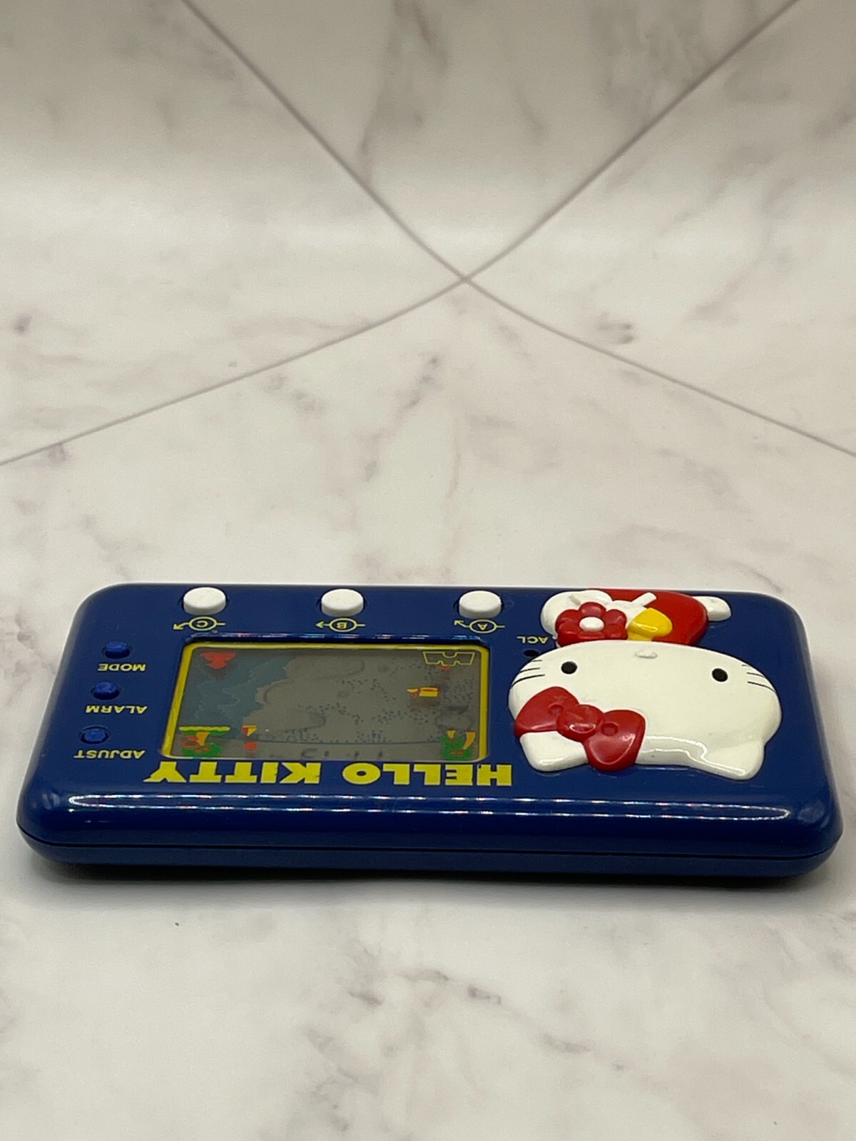 Sanrio Hello Kitty SEASIDE HOLIDAY Game Watch Tomy Handheld Console Japan Used