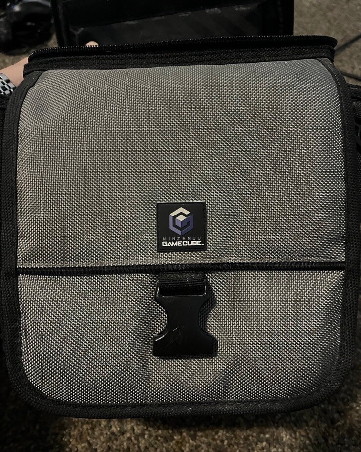 Nintendo GameCube Platinum Console – Silver