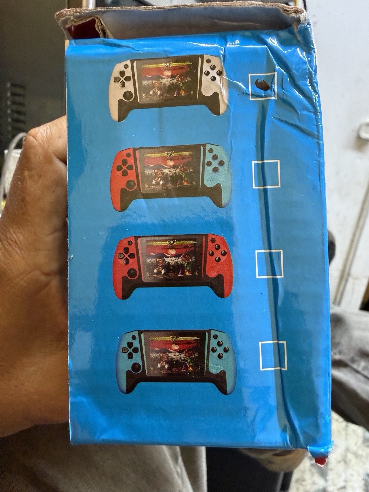 Q21 Handheld Console 3.5″ HD Display Black & White ReUSB Portable Gaming System