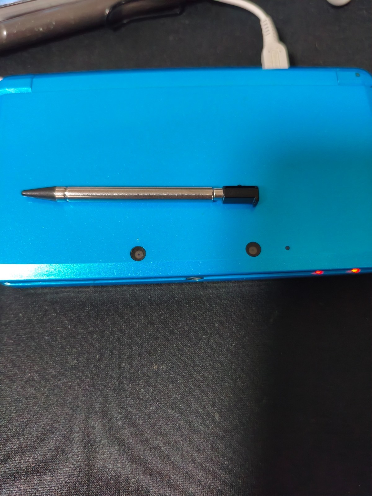 nintendo 3ds Handheld System aqua blue with Charger Good Condition Tested