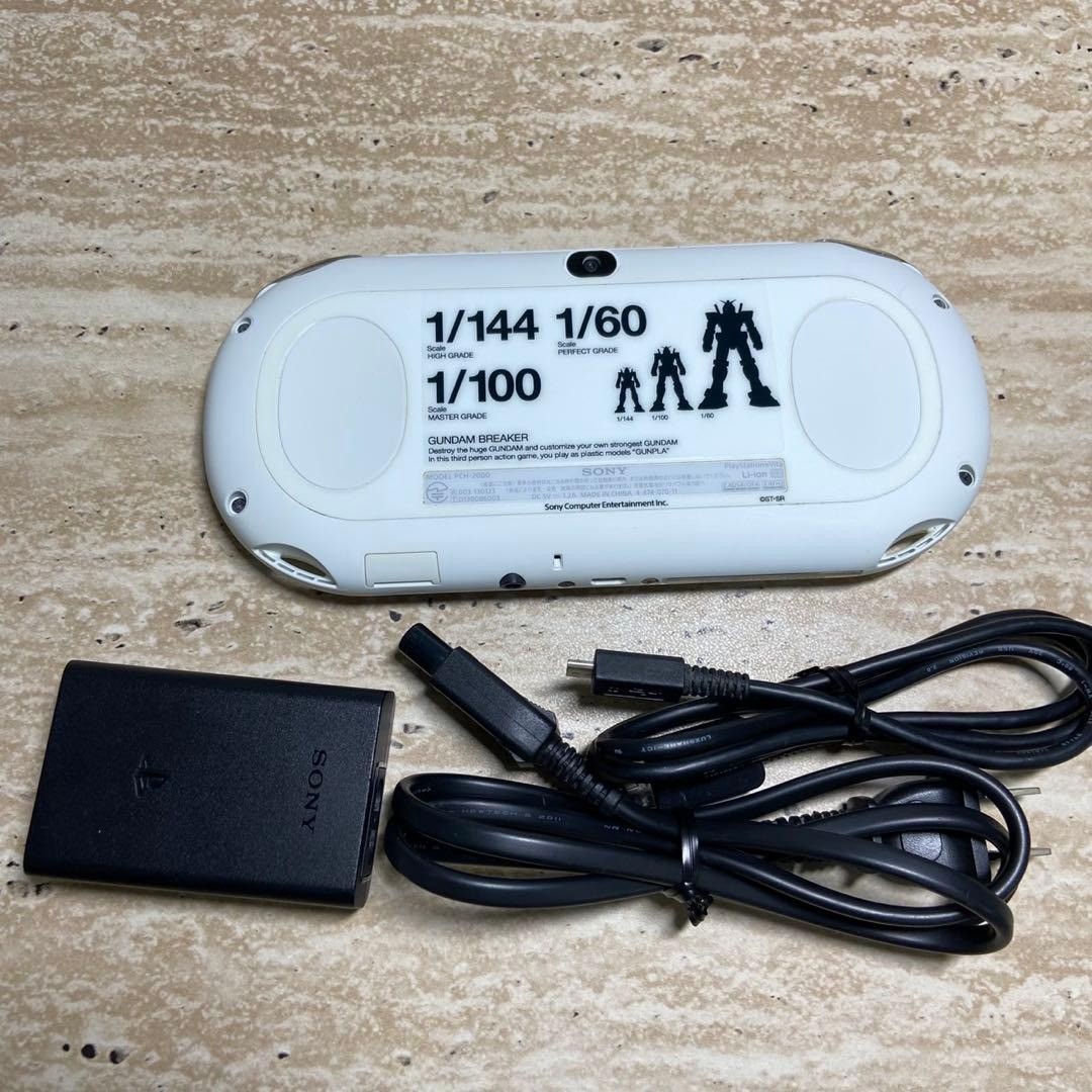 Sony PS Vita Gundam Breaker Starter Pack PCHL-60001 Console 16GB Tested 7053