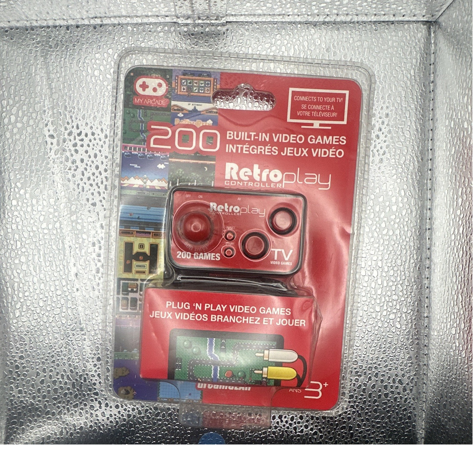 RetroPlay Controller 200 Games Plug & Play Red Composite RCA