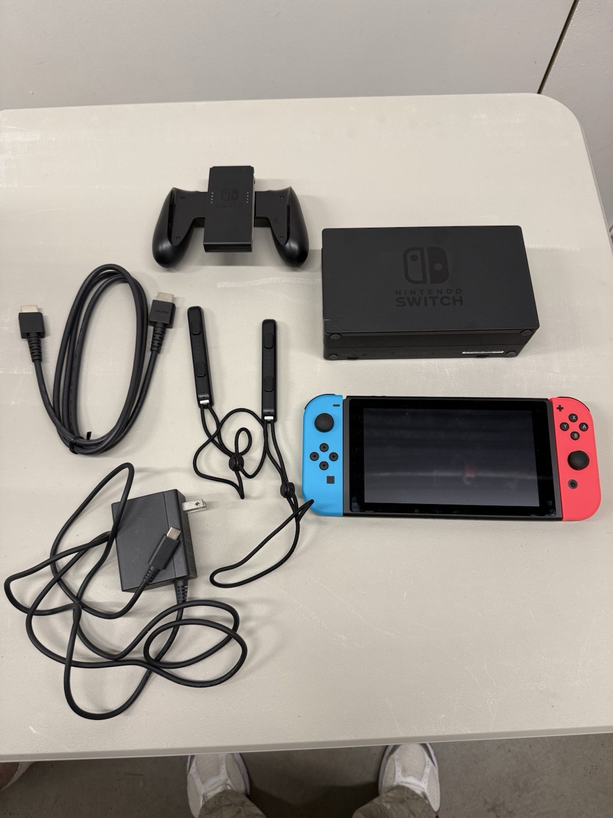Nintendo Switch Console V2 Neon Blue & Red Complete Set Cords Included Tested